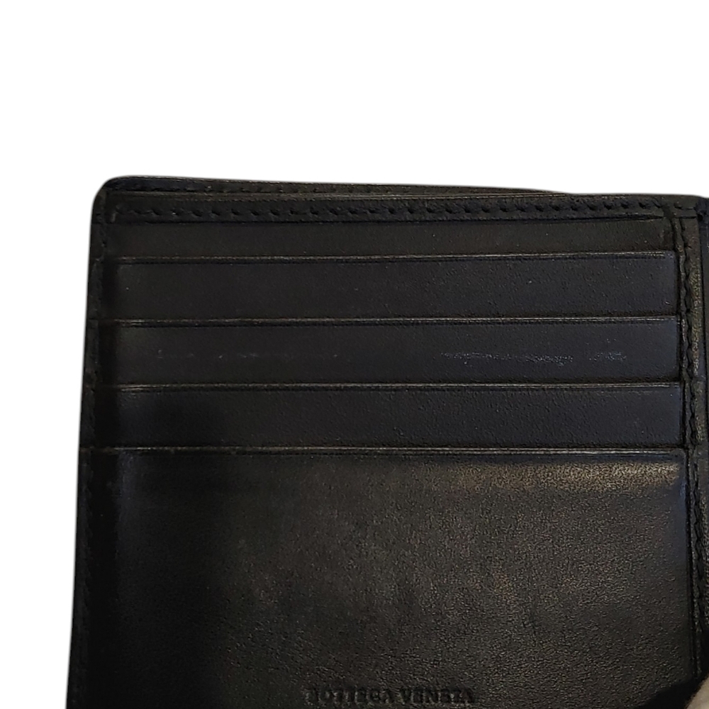 Bottega Veneta Black Leather Intrecciato Bi-Fold Wallet - Picture 9 of 16